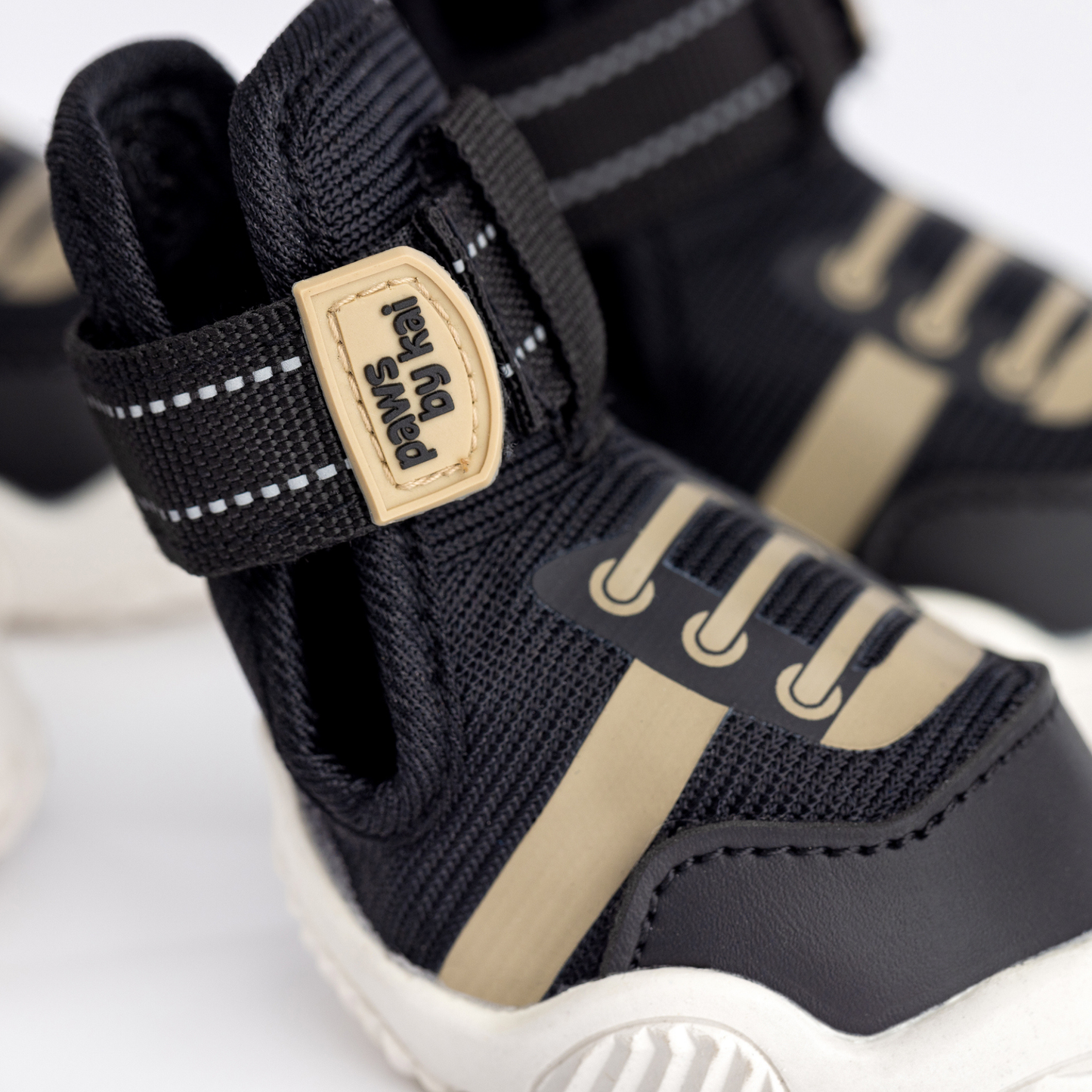 The Kai Dog Sneaker – All-Season Sport Shoes for Dogs