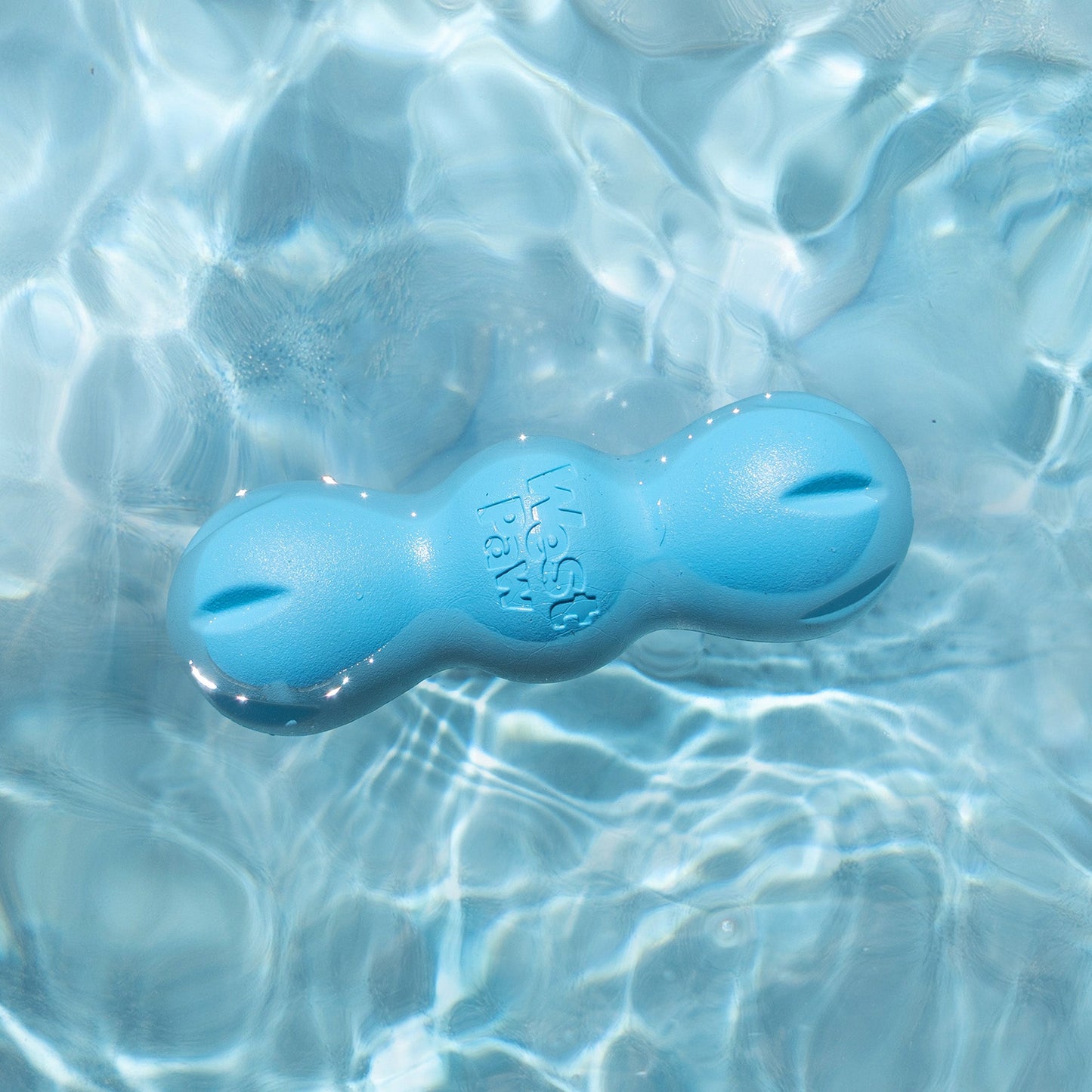 West Paw Rumpus Dog Toy – Ultra-Durable, 3-Lobe Chew Toy | Floatable | S & M