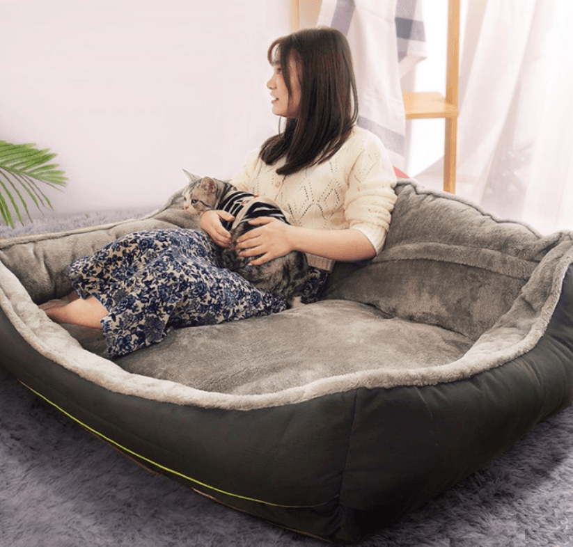 Luxury Plush Dog Sofa Bed – Machine-Washable, Raised Sides, Sizes S–XL